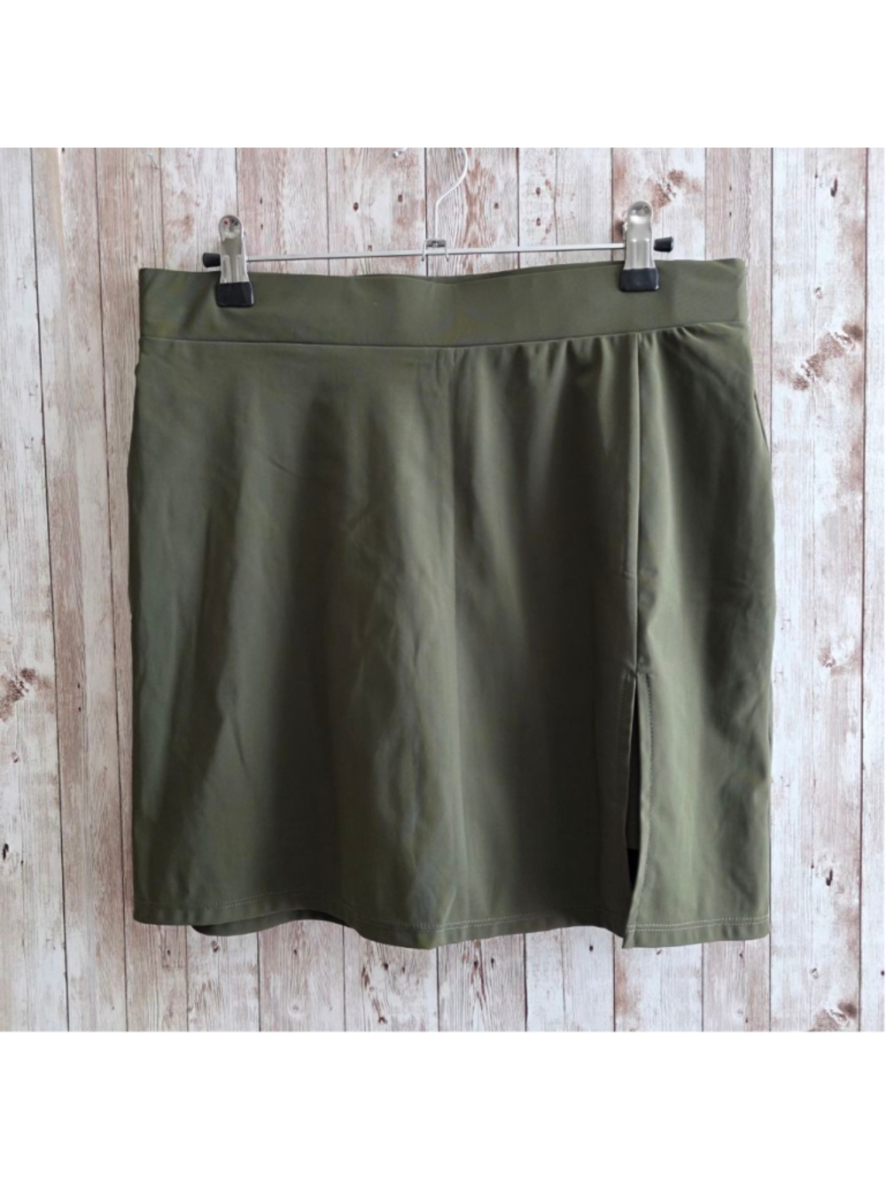 Women's 89th & Madison Olive Green Skort M NWOT